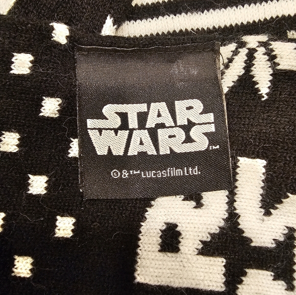 Star Wars Logo Scarf - UNISEX - Picture 3 of 5